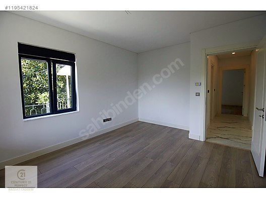 Yeniköy'de 500 m² Müstakil Tapulu 5+1 Lüks Villa