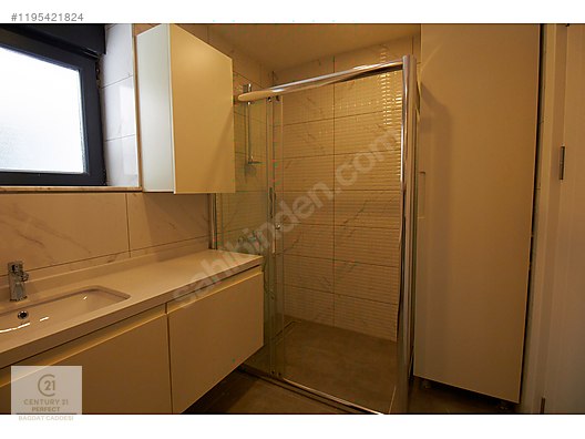 Yeniköy'de 500 m² Müstakil Tapulu 5+1 Lüks Villa